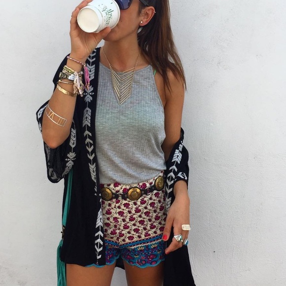 Emma & Sam Grey Ribbed Tank | LF - Picture 2 of 5